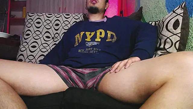 zacwatson  online show from September 21, 2025, 2:28 am