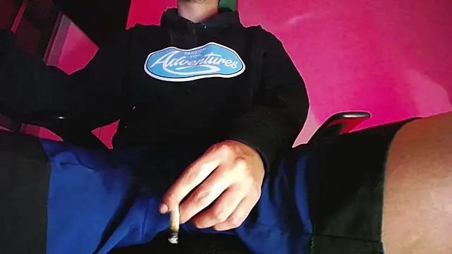 Snapshot of zacwatson_ chatting on January 13, 2026, 2:26 am zacwatson online show from January 13, 2026, 2:26 am