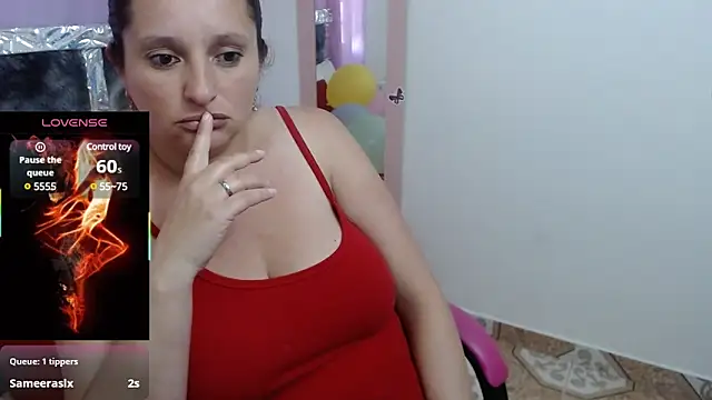 Snapshot of CristialJones_ chatting on March 21, 2025, 6:40 pm CristialJones online show from March 21, 2025, 6:40 pm