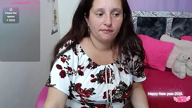 Snapshot of CristialJones_ chatting on January 30, 2025, 2:15 pm CristialJones online show from January 30, 2025, 2:15 pm