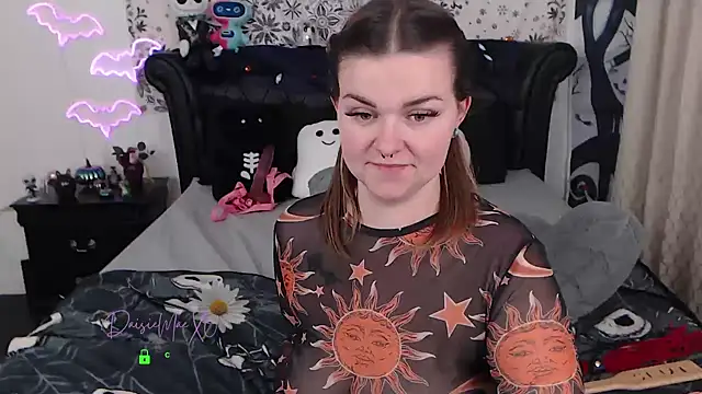 DaisieMaeXO online show from October 7, 2025, 10:11 pm