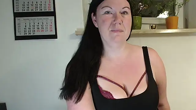 p6w official online show from September 15, 2025, 2:34 am