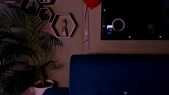 Sussy Bell01 online show from February 18, 2025, 7:52 pm