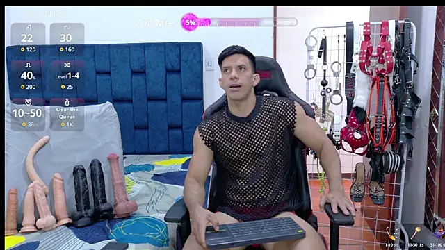 Snapshot of JoseRumbero26 chatting on April 1, 2026, 5:54 pm JoseRumbero26 online show from April 1, 2026, 5:54 pm