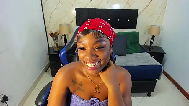 Snapshot of helena_copper_ chatting on April 9, 2026, 4:03 am helena copper online show from April 9, 2026, 4:03 am