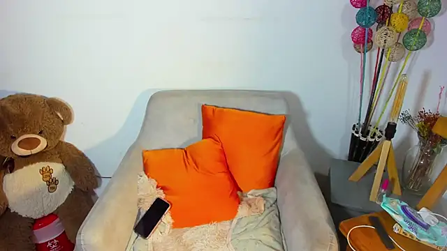 Snapshot of helena_copper_ chatting on March 18, 2026, 5:10 am helena copper online show from March 18, 2026, 5:10 am