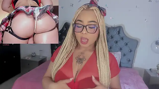conny  curly online show from May 16, 2026, 1:43 pm