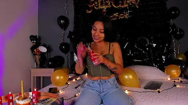 rachellmartinez online show from November 20, 2025, 12:06 pm