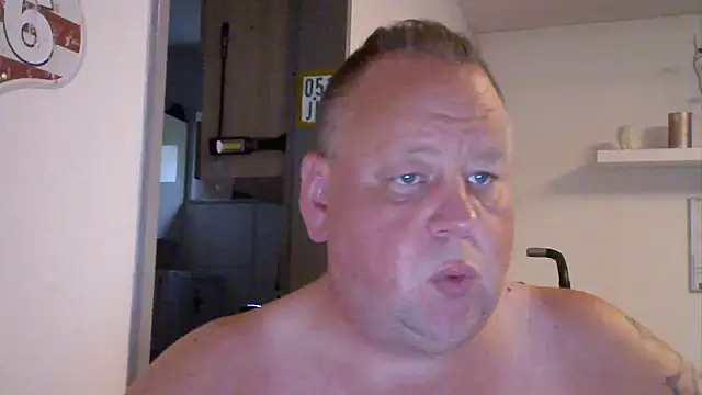 Snapshot of pimmelmann3 chatting on June 15, 2026, 7:13 pm pimmelmann3 online show from June 15, 2026, 7:13 pm