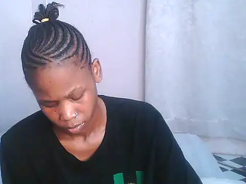 SexxyTerry online show from October 24, 2025, 4:50 pm