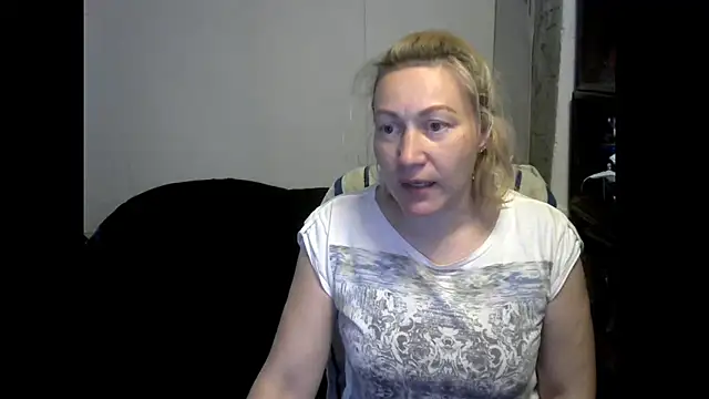 wLESLYMOSw online show from June 2, 2026, 8:58 am