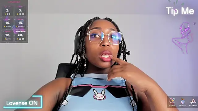 Snapshot of EmmaSanzz_ chatting on February 22, 2025, 5:46 pm EmmaSanzz online show from February 22, 2025, 5:46 pm