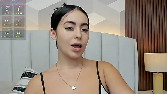 Snapshot of Julietasantos__ chatting on November 28, 2025, 7:03 pm Julietasantos online show from November 28, 2025, 7:03 pm