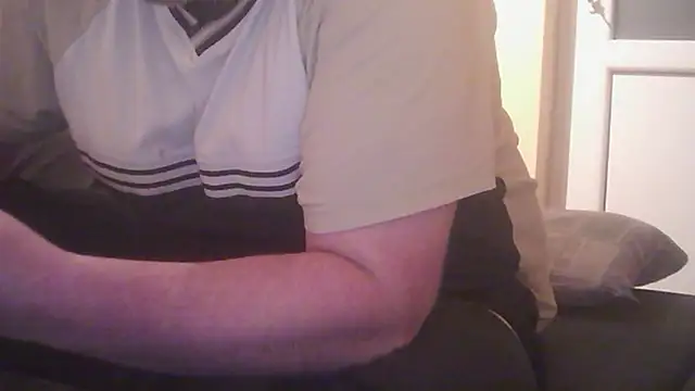 Snapshot of vimilili chatting on January 10, 2025, 6:38 pm vimilili online show from January 10, 2025, 6:38 pm