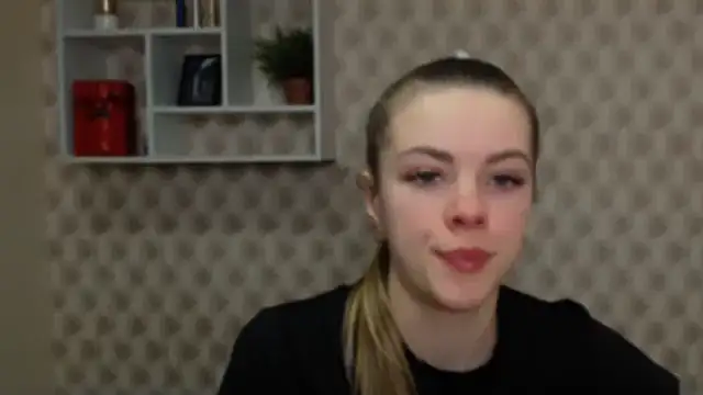 AliceFlirtt  online show from February 19, 2026, 9:28 am