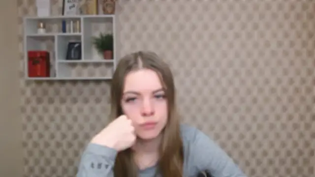 AliceFlirtt  online show from January 14, 2026, 12:09 pm