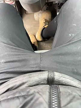 Snapshot of cussy007 chatting on February 13, 2026, 12:38 pm cussy007 online show from February 13, 2026, 12:38 pm