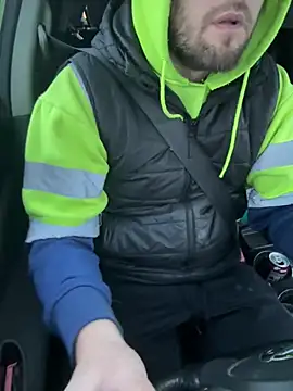 Snapshot of cussy007 chatting on February 16, 2026, 7:18 am cussy007 online show from February 16, 2026, 7:18 am