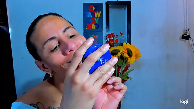 juanblakbigcock online show from May 14, 2026, 2:47 pm
