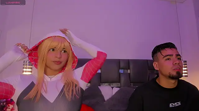 PittAndLunaa online show from February 3, 2026, 12:32 pm