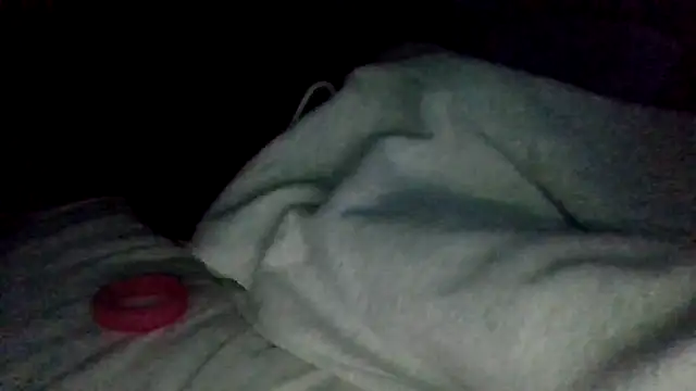 Snapshot of VersGuy24 chatting on February 20, 2026, 8:00 pm VersGuy24 online show from February 20, 2026, 8:00 pm