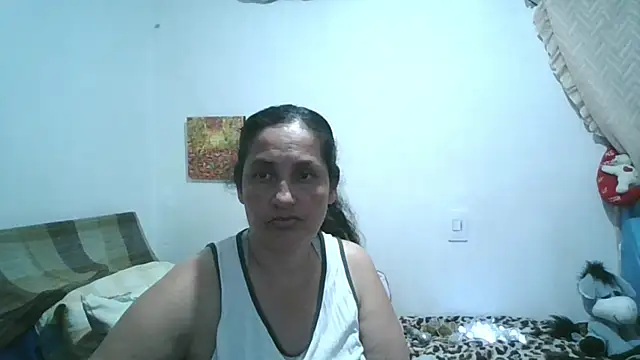 ximenajimenez online show from May 5, 2026, 11:08 pm