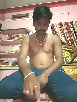 Snapshot of Kartik_bbc_indian chatting on October 17, 2025, 12:25 am Kartik bbc indian online show from October 17, 2025, 12:25 am