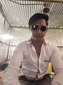Snapshot of Kartik_bbc_indian chatting on July 10, 2026, 6:13 am Kartik bbc indian online show from July 10, 2026, 6:13 am
