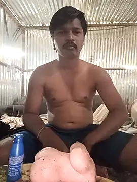 Snapshot of Kartik_bbc_indian chatting on November 30, 2025, 9:32 am Kartik bbc indian online show from November 30, 2025, 9:32 am