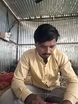 Snapshot of Kartik_bbc_indian chatting on January 14, 2026, 6:17 am Kartik bbc indian online show from January 14, 2026, 6:17 am