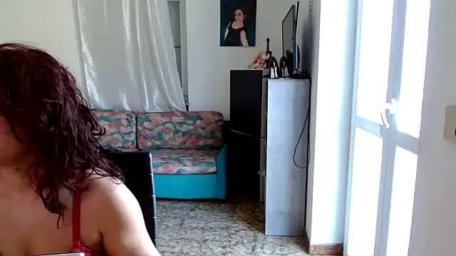 Snapshot of danasantoreal chatting on March 28, 2026, 8:48 am danasantoreal online show from March 28, 2026, 8:48 am