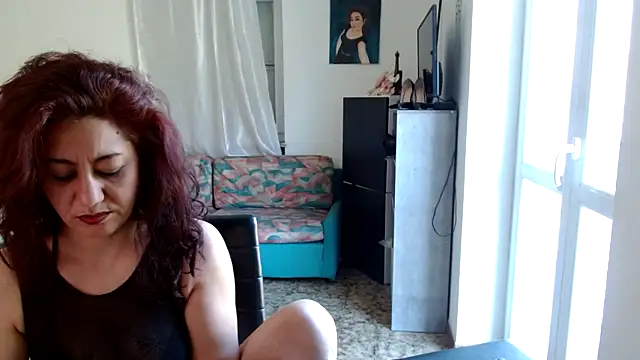 Snapshot of danasantoreal chatting on April 3, 2026, 7:37 am danasantoreal online show from April 3, 2026, 7:37 am