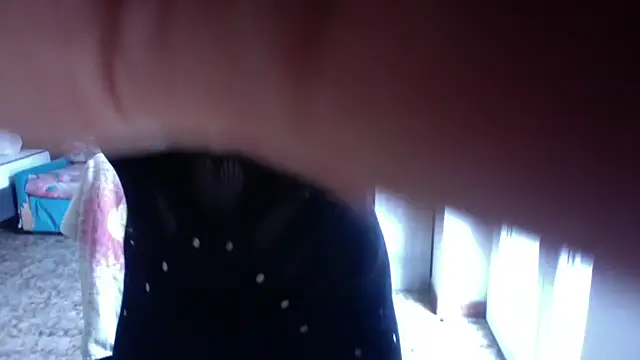 Snapshot of danasantoreal chatting on March 29, 2026, 8:05 am danasantoreal online show from March 29, 2026, 8:05 am