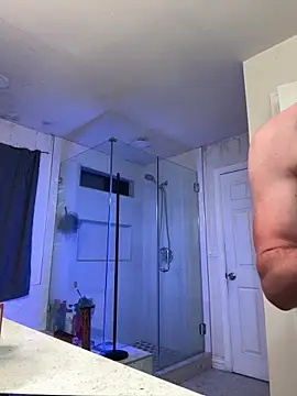 Snapshot of El_Gizmo chatting on March 29, 2026, 6:48 am El Gizmo online show from March 29, 2026, 6:48 am