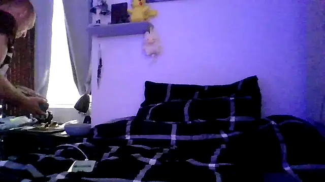 Snapshot of El_Gizmo chatting on March 31, 2026, 7:16 pm El Gizmo online show from March 31, 2026, 7:16 pm