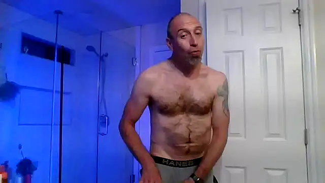 Snapshot of El_Gizmo chatting on April 11, 2026, 8:18 am El Gizmo online show from April 11, 2026, 8:18 am