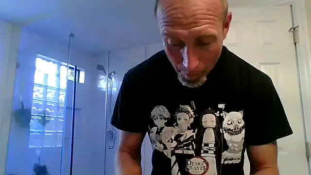 El Gizmo online show from May 19, 2026, 1:56 am