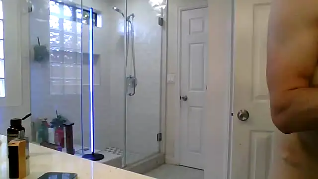 Snapshot of El_Gizmo chatting on March 29, 2026, 6:53 pm El Gizmo online show from March 29, 2026, 6:53 pm