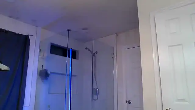 Snapshot of El_Gizmo chatting on March 10, 2026, 4:49 am El Gizmo online show from March 10, 2026, 4:49 am