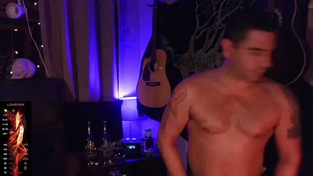 Snapshot of Hard_to_Handlexxx chatting on December 18, 2024, 5:59 am Hard to Handlexxx online show from December 18, 2024, 5:59 am