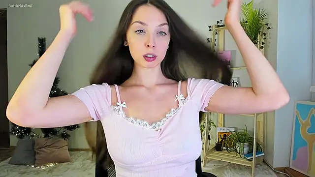 kristal lane online show from December 17, 2024, 7:37 pm