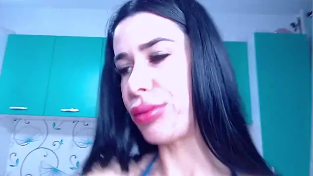 Snapshot of demiemorre chatting on April 9, 2026, 6:19 am demiemorre online show from April 9, 2026, 6:19 am