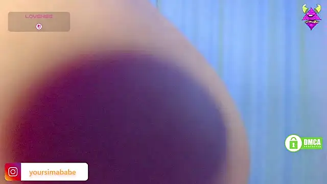 Snapshot of CallMeSima chatting on October 10, 2025, 6:09 pm CallMeSima online show from October 10, 2025, 6:09 pm