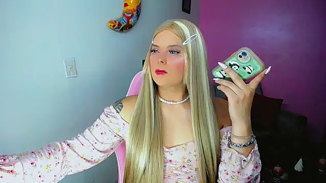 SweetKim21 online show from September 27, 2025, 6:30 am