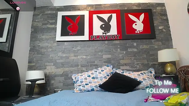 dayadubey  online show from November 25, 2025, 10:04 am