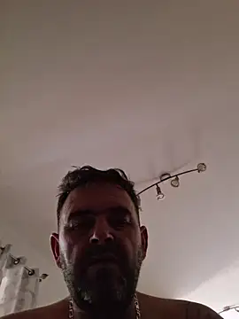 Snapshot of pachapeter chatting on April 9, 2026, 10:43 am pachapeter online show from April 9, 2026, 10:43 am