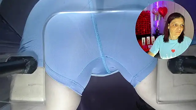 KatteMoss online show from February 11, 2026, 8:41 pm