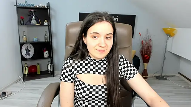 Snapshot of MelissaWiliam chatting on February 18, 2025, 6:04 pm MelissaWiliam online show from February 18, 2025, 6:04 pm