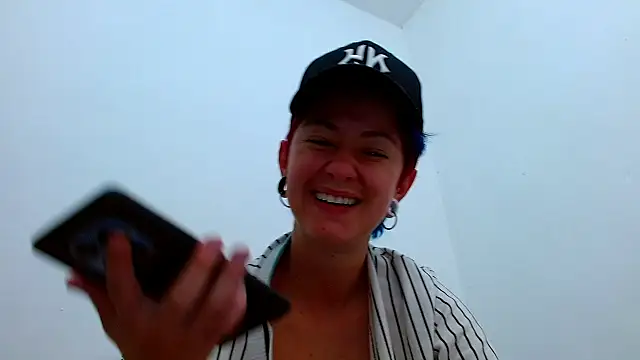 tomboyblue online show from March 19, 2026, 3:23 pm