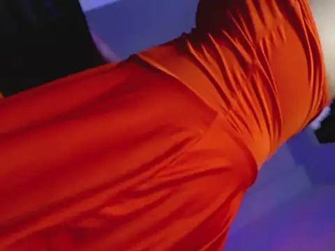 Snapshot of Ella_foxxx chatting on February 19, 2026, 3:58 am Ella foxxx online show from February 19, 2026, 3:58 am